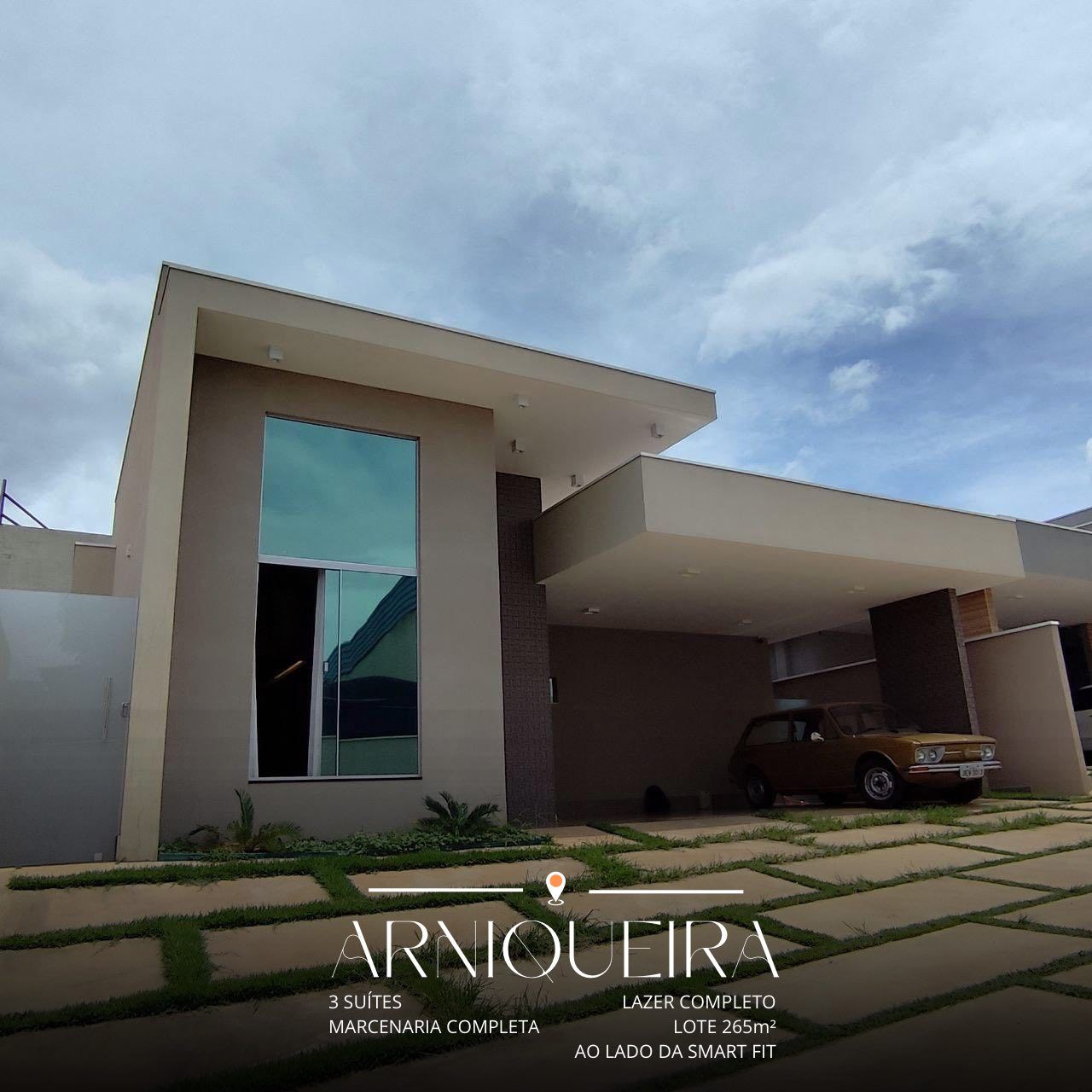 Casa contemporânea com 3 suítes e piscina